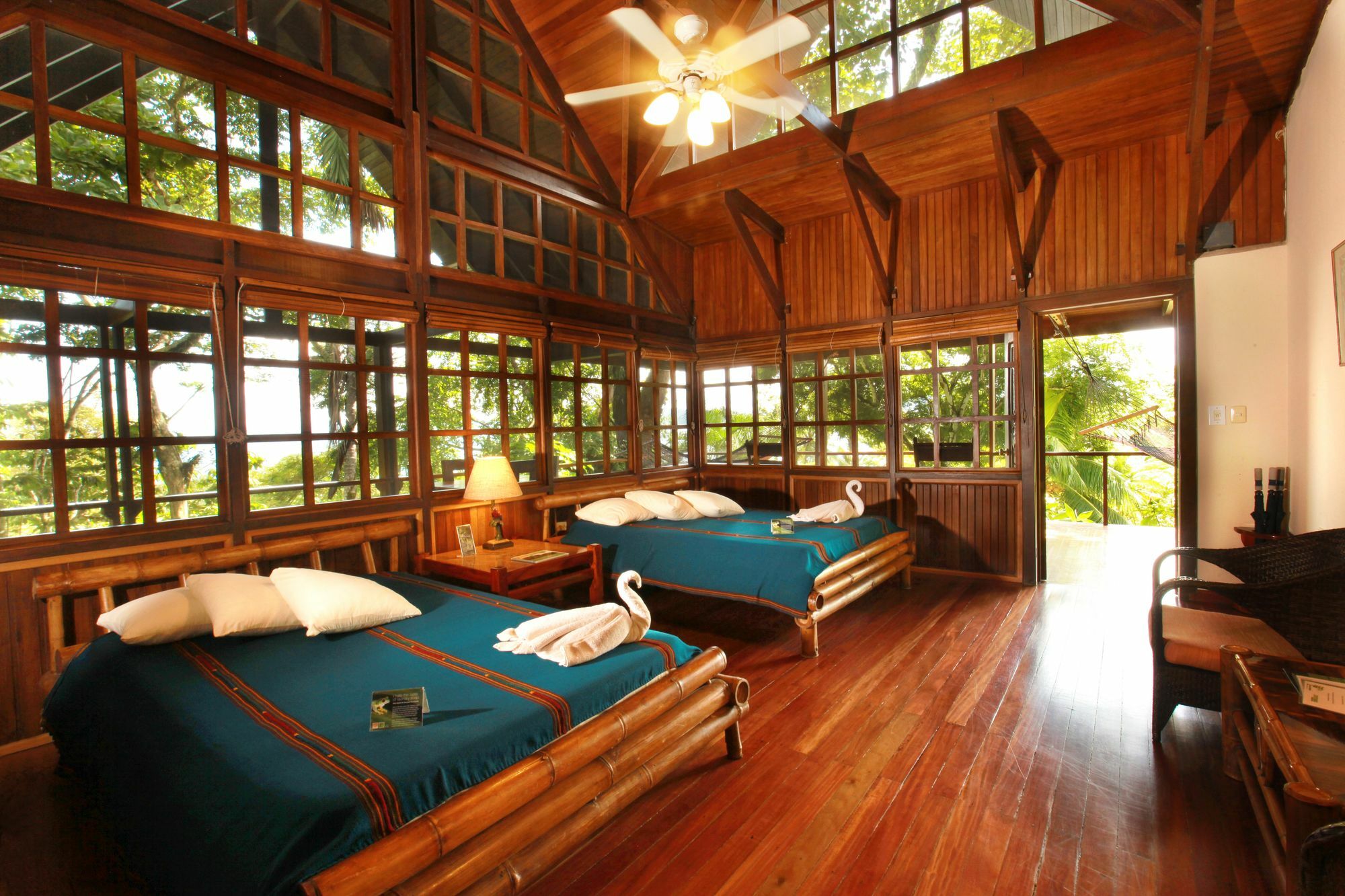 Aguila De Osa Rainforest Lodge Drakes Bay Exteriör bild